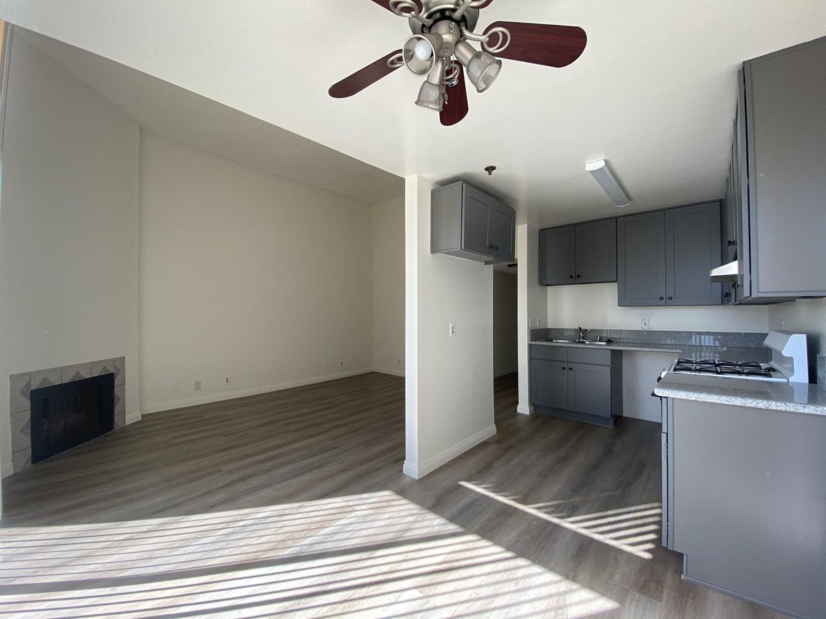1220 N. Las Palmas Ave. L Rentals - Los Angeles